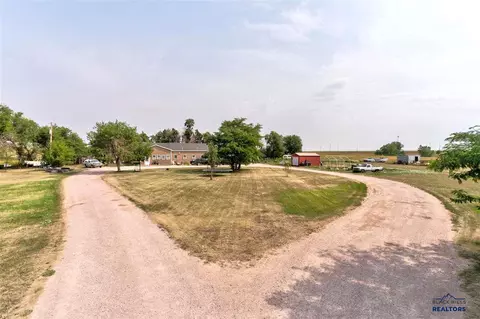 14754 Country Rd, Box Elder, SD 57719 photo 1