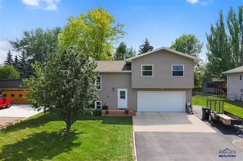 9 Horse Shoe Ln, Spearfish, SD 57783 photo 1