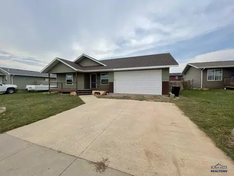 1905 River View Cir, Spearfish, SD 57783 photo 1