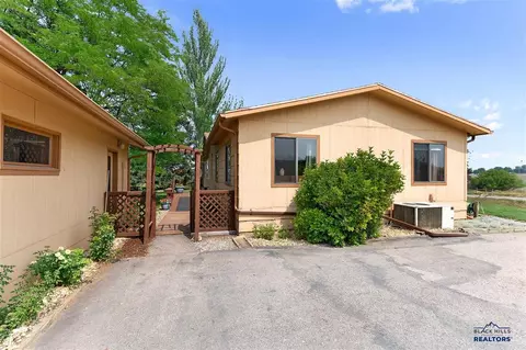 310 Willow Dr, Spearfish, SD 57783 photo 5