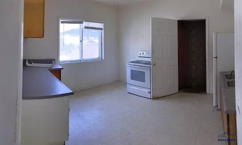 212 Arlington St, Lead, SD 57754 photo 7