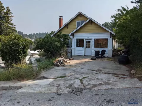 212 Arlington St, Lead, SD 57754 photo 1