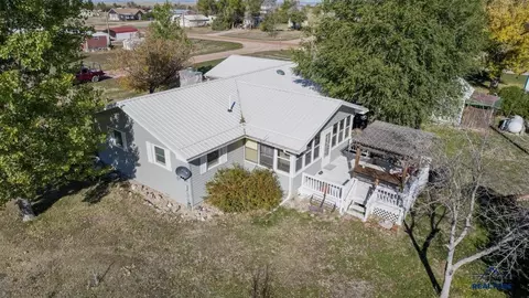 544 Maple St #NICE QUIET TOWN!, Oelrichs, SD 57763 photo 2