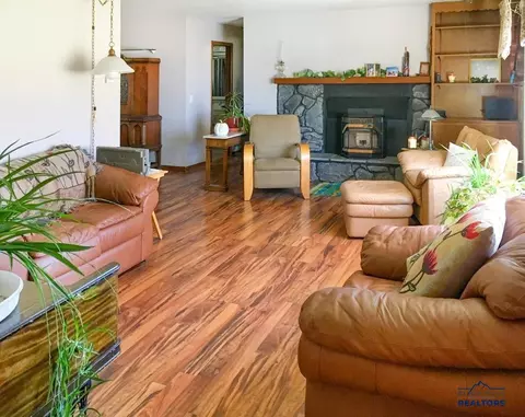 544 Maple St #NICE QUIET TOWN!, Oelrichs, SD 57763 photo 13
