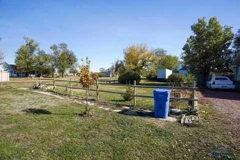 544 Maple St #NICE QUIET TOWN!, Oelrichs, SD 57763 photo 9