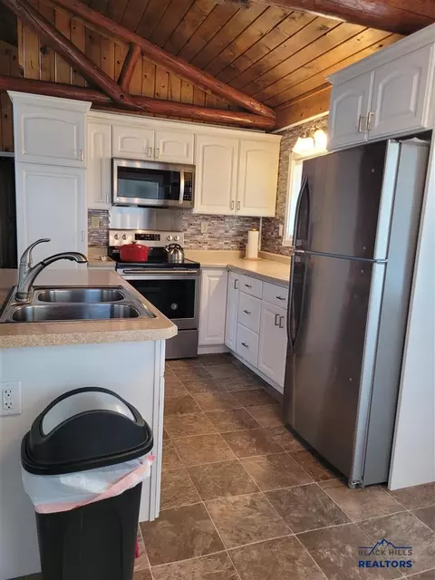 25079 Spring Pl, Custer, SD 57730 photo 9