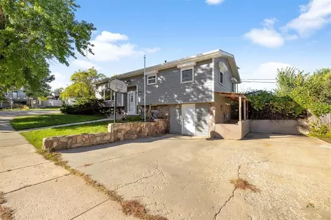 805 Verdale Dr, Spearfish, SD 57783 photo 28