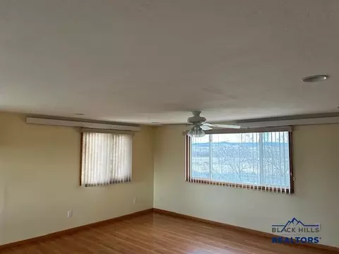 306 A St, Edgemont, SD 57735 photo 8