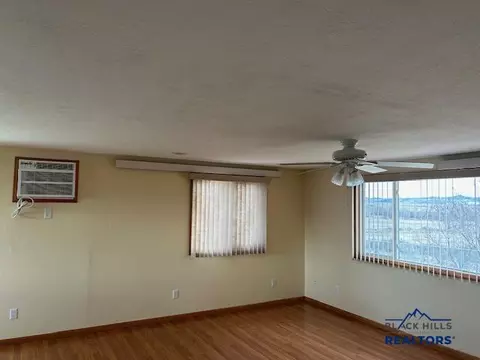 306 A St, Edgemont, SD 57735 photo 6