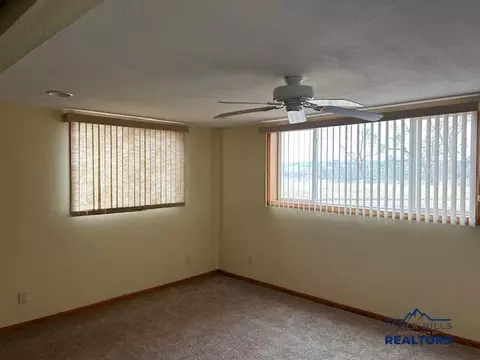 306 A St, Edgemont, SD 57735 photo 15