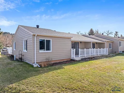 1135 10th St, Spearfish, SD 57783 photo 6