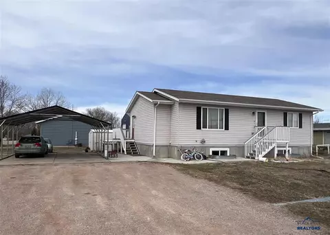 3025 Stellar Dr, Rapid City, SD 57703