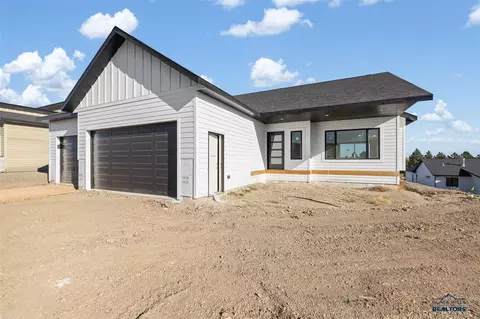 3408 Taylor Made Dr, Rapid City, SD 57703