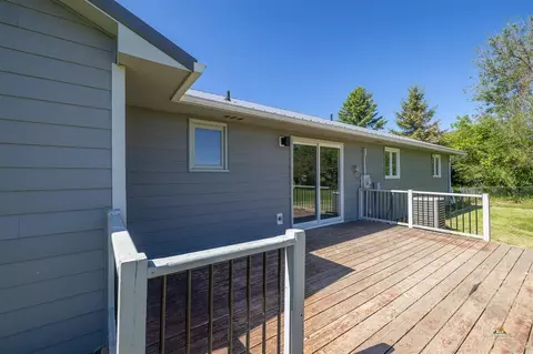 3542 Westview Dr, Spearfish, SD 57783 photo 17