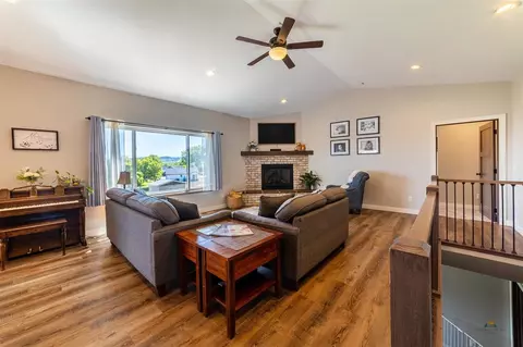 3762 W Beartooth Loop, Spearfish, SD 57783 photo 7