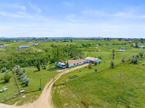 11009 Wells Ln, Belle Fourche, SD 57717 photo 5