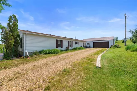 11009 Wells Ln, Belle Fourche, SD 57717 photo 3