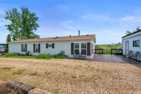 11009 Wells Ln, Belle Fourche, SD 57717 photo 2