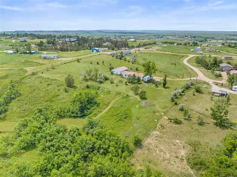 11009 Wells Ln, Belle Fourche, SD 57717 photo 32