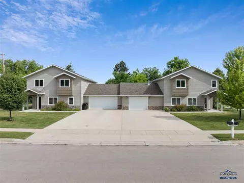 Exterior - 316 Peoria St, Spearfish, SD 57783 photo 2 of 4