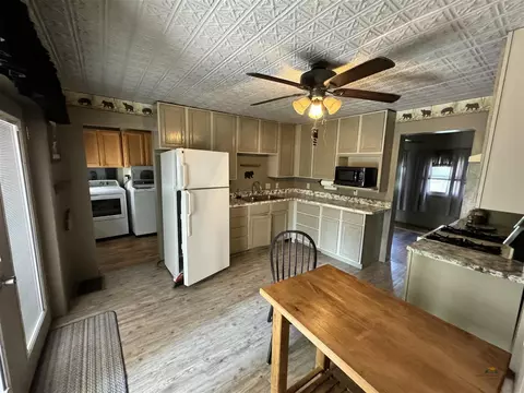 360 Antelope St, Pringle, SD 57773 photo 4