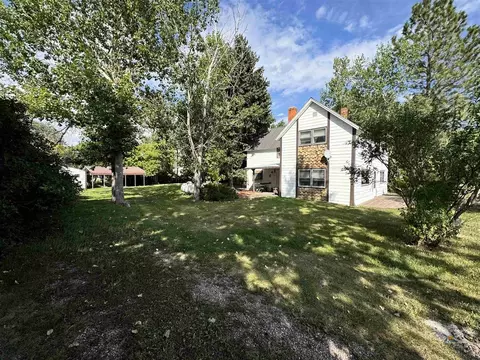 360 Antelope St, Pringle, SD 57773