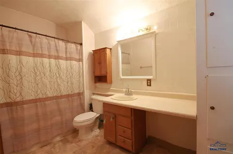 1945 Williams St, Sturgis, SD 57785 photo 10