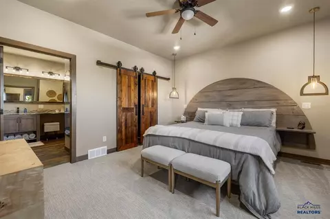 11270 Overlook Pass, Lead, SD 57754 photo 16