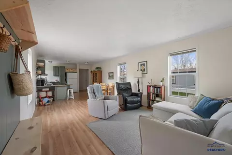 1107 Roughlock Ln, Spearfish, SD 57783 photo 4