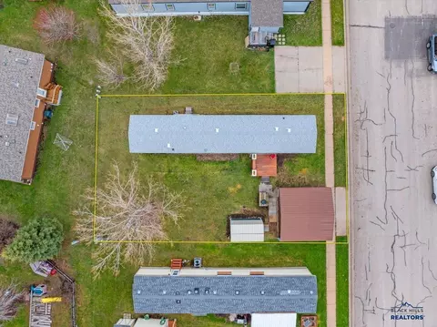 1107 Roughlock Ln, Spearfish, SD 57783 photo 24