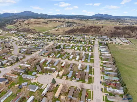 1107 Roughlock Ln, Spearfish, SD 57783 photo 22