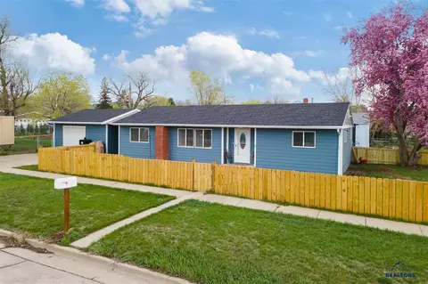 8 Monroe St, Rapid City, SD 57701