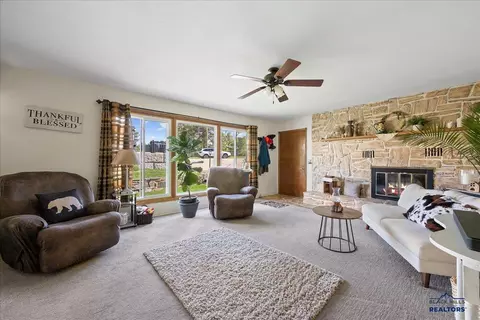 311 May St, Lead, SD 57754 photo 4