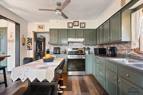 311 May St, Lead, SD 57754 photo 9