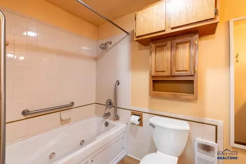 807 Harney St, Custer, SD 57730 photo 29