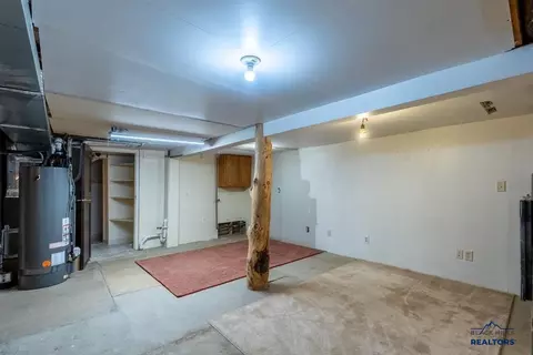 807 Harney St, Custer, SD 57730 photo 33