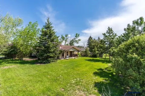 807 Harney St, Custer, SD 57730 photo 5