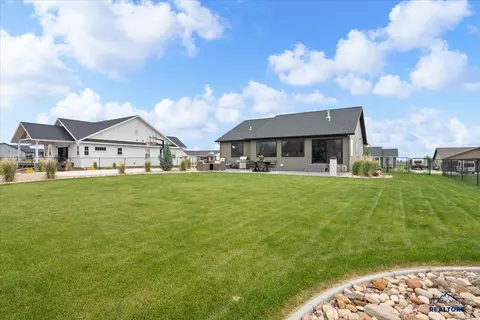 2147 Talisker Ave, Spearfish, SD 57783 photo 7