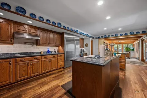 Kitchen - 21179 Last Chance Trl, Lead, SD 57754 photo 4 of 6