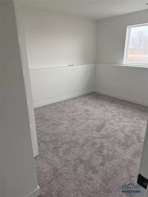 668 Eagle Ct, Box Elder, SD 57719 photo 7