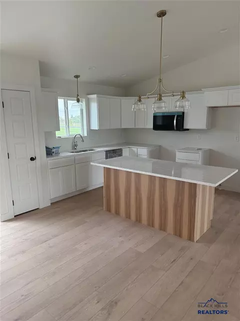 668 Eagle Ct, Box Elder, SD 57719 photo 4
