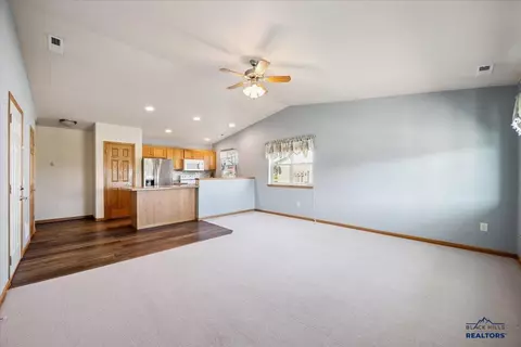 1217 Silverbrook Ln, Spearfish, SD 57783 photo 5