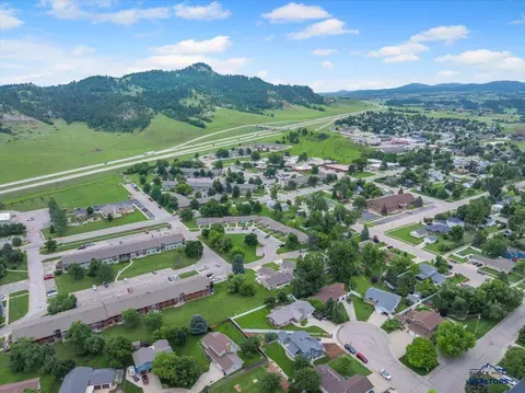 1133 N 10th St, Spearfish, SD 57783 photo 29
