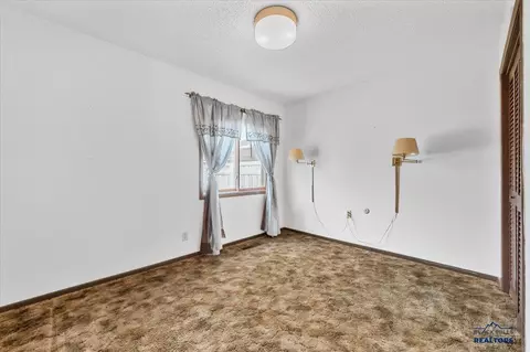 1133 N 10th St, Spearfish, SD 57783 photo 19