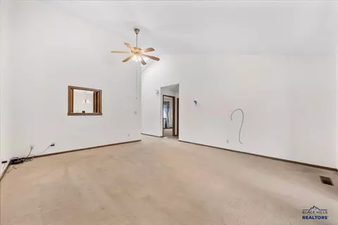 1133 N 10th St, Spearfish, SD 57783 photo 12