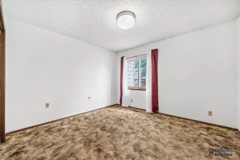 1133 N 10th St, Spearfish, SD 57783 photo 18