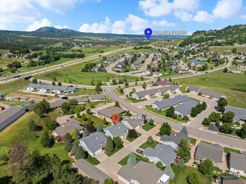 1807 Windmill Dr, Spearfish, SD 57783 photo 10