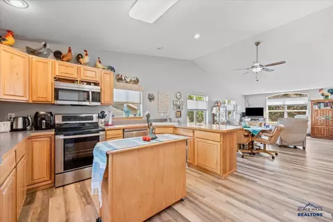 1807 Windmill Dr, Spearfish, SD 57783 photo 16