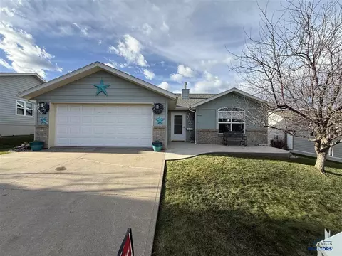 1807 Windmill Dr, Spearfish, SD 57783 photo 5