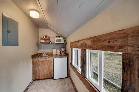 25406 Wind Song Valley Rd, Custer, SD 57730 photo 22